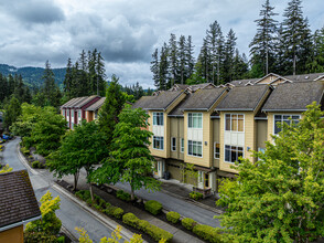 Copper Ridge of Talus in Issaquah, WA - Building Photo - Building Photo