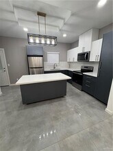 3305 Whetstone Ave in McAllen, TX - Building Photo - Building Photo