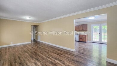 194 Ridgewood Dr in Chickamauga, GA - Building Photo - Building Photo