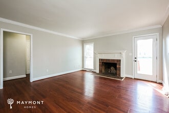 8 Elderberry Ct in Simpsonville, SC - Foto de edificio - Building Photo