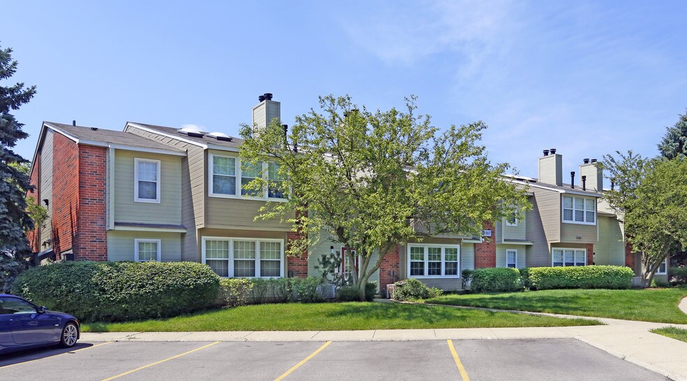 Waterford Greens Apartments Naperville, IL Apartments For Rent