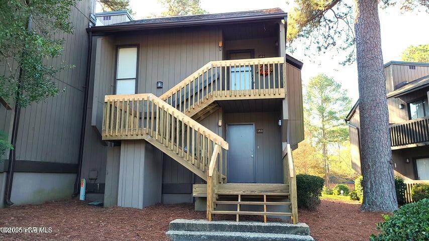 800 St Andrews Dr in Pinehurst, NC - Foto de edificio