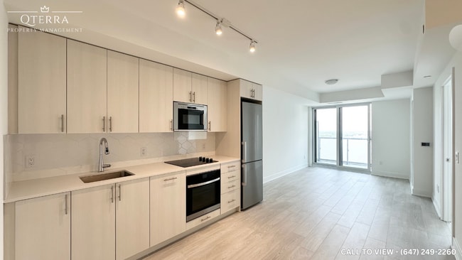 property at 2213-2545 Simcoe St N