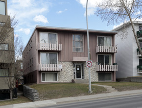 1834 14th St SW in Calgary, AB - Building Photo - Building Photo