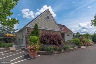 16 Runnemede Rd in New Hope, PA - Building Photo - Building Photo