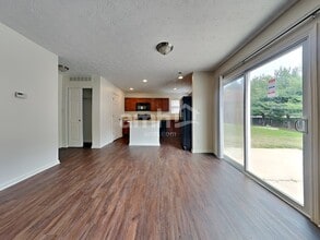 903 Regency Ct in Trenton, OH - Building Photo - Building Photo