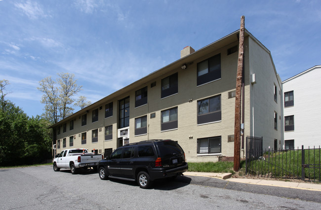 Christopher Condominiums in Washington, DC - Building Photo - Building Photo