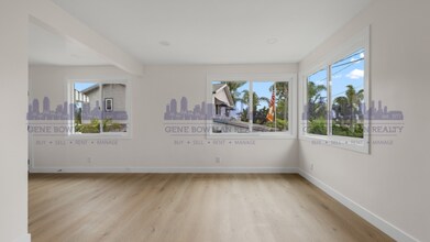 2251 Dunlop St in San Diego, CA - Building Photo - Building Photo