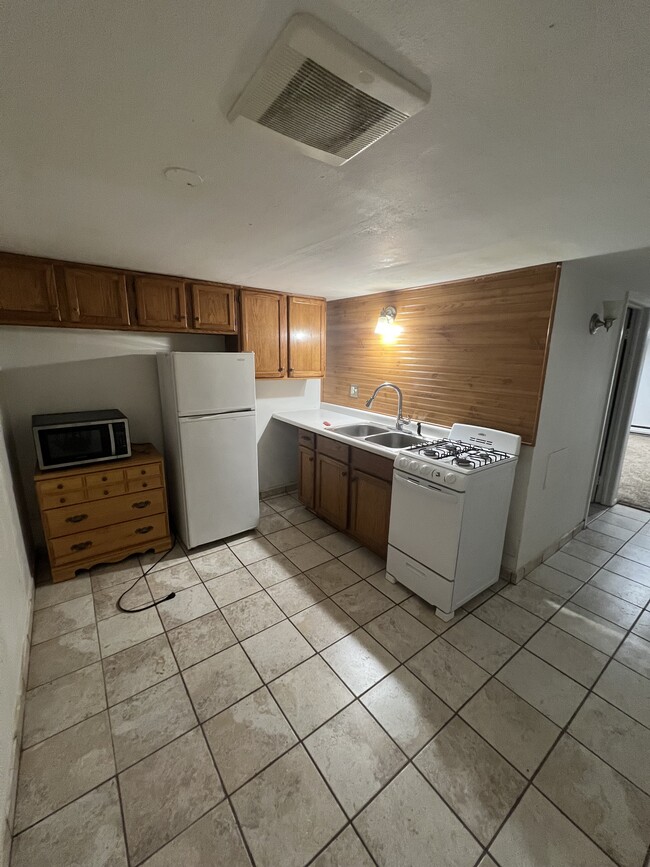 3276 S Chase Ave in Milwaukee, WI - Building Photo - Building Photo