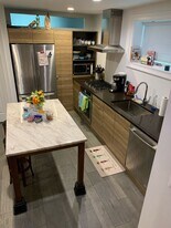 1207 W George St, Unit 1 in Chicago, IL - Building Photo