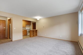 Lyndale Garden in Richfield, MN - Building Photo - Building Photo