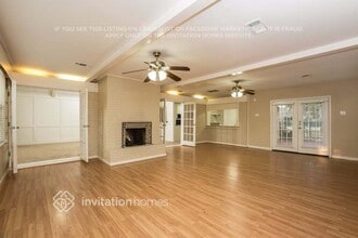 12103 Silver Creek Dr in Houston, TX - Building Photo - Building Photo