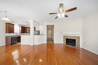 1919 Harwood Springs Dr in Houston, TX - Building Photo - Building Photo