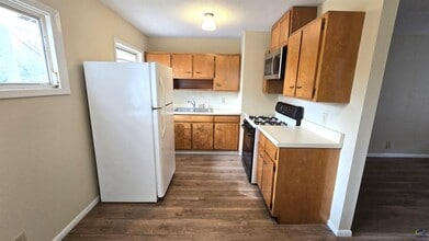 114 Forrester Dr in Warner Robins, GA - Building Photo - Building Photo