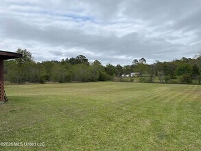9004 Tucker Rd in Vancleave, MS - Building Photo - Building Photo