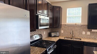 46159 Seabiscuit Ct in Lexington Park, MD - Building Photo - Building Photo