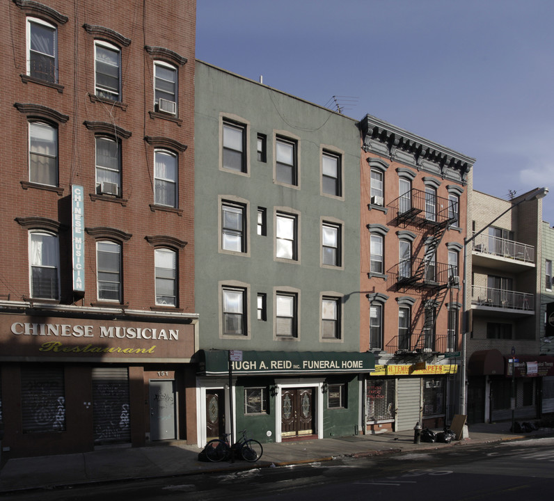 153 Greenpoint Ave in Brooklyn, NY - Building Photo