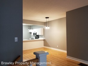 351 S Madison St in Bloomington, IN - Building Photo - Building Photo