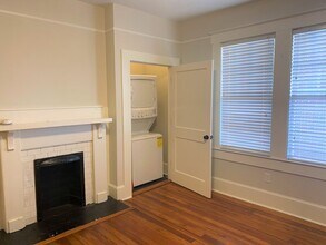 1268 College St in Macon, GA - Building Photo - Building Photo