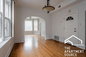 3250 W Potomac Ave in Chicago, IL - Building Photo - Building Photo