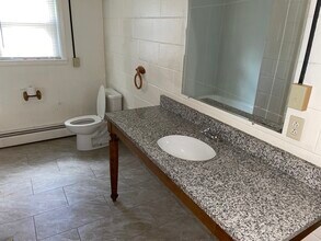 403 Marlington St, Unit 5 in Blacksburg, VA - Building Photo - Building Photo