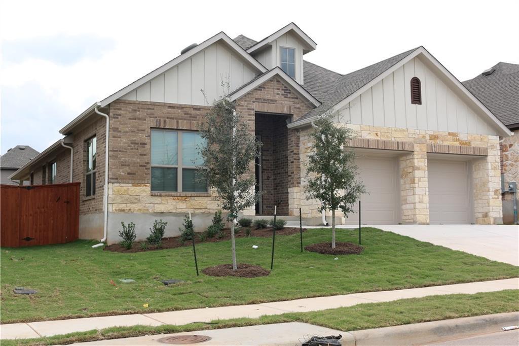 316 Barrel Bnd in Andice, TX - Building Photo