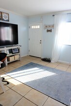 2 Ash St in San Diego, CA - Building Photo - Building Photo