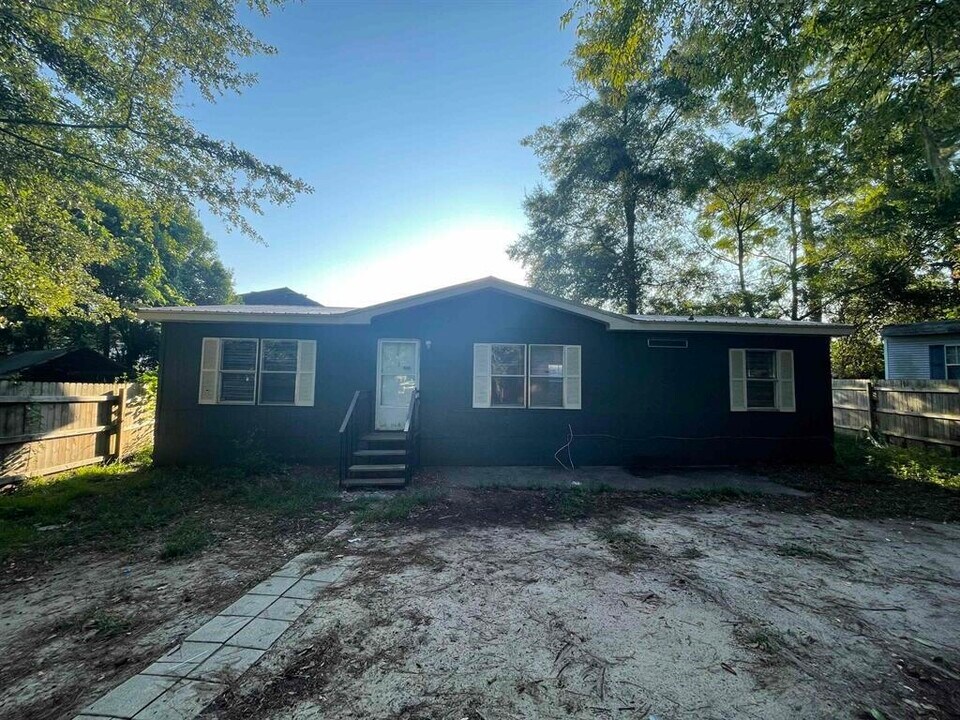5445 Fallow Ln in Tallahassee, FL - Building Photo