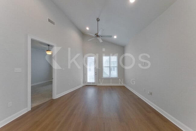 4843 Mokki Ln in Baton Rouge, LA - Building Photo - Building Photo