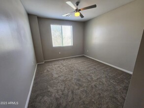 200 E Thomas Rd, Unit 2 in Phoenix, AZ - Building Photo - Building Photo