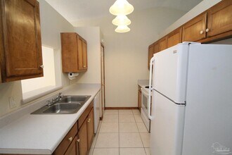 3355 Green Briar Cir in Gulf Breeze, FL - Building Photo - Building Photo
