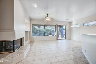 6572 Shooting Star Way in Scottsdale, AZ - Building Photo - Building Photo