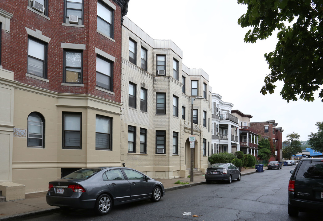 19 Chester St in Allston, MA - Building Photo