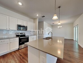 805 Heavenly Dr in St. Cloud, FL - Building Photo - Building Photo