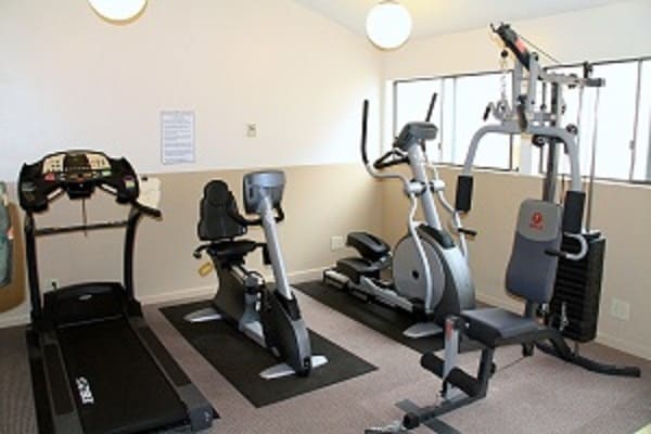 OG Vista in Redondo Beach, CA - Building Photo - Building Photo