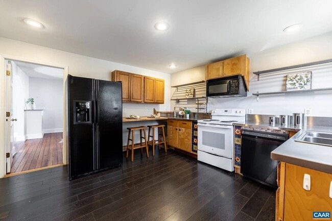 310 South Street West in Charlottesville, VA - Building Photo - Building Photo