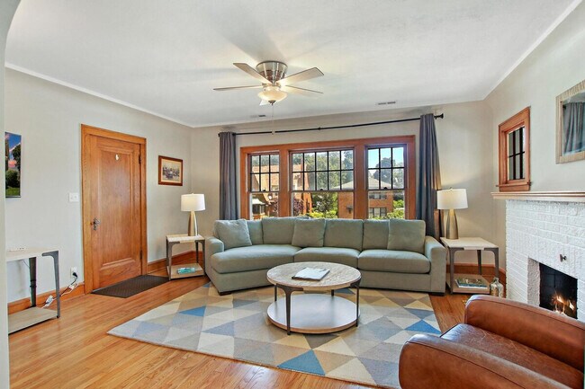 915 W Pacific Ave in Waukegan, IL - Building Photo - Building Photo