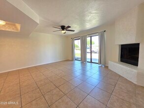 18239 N 40th St in Phoenix, AZ - Building Photo - Building Photo