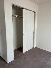 7100 E Dodge Cir, Unit 2 in Prescott Valley, AZ - Foto de edificio - Building Photo