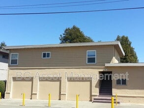 152 Marina Way in Richmond, CA - Building Photo - Building Photo