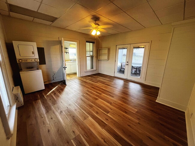 property at 18795 Upper Fort Hampton Rd