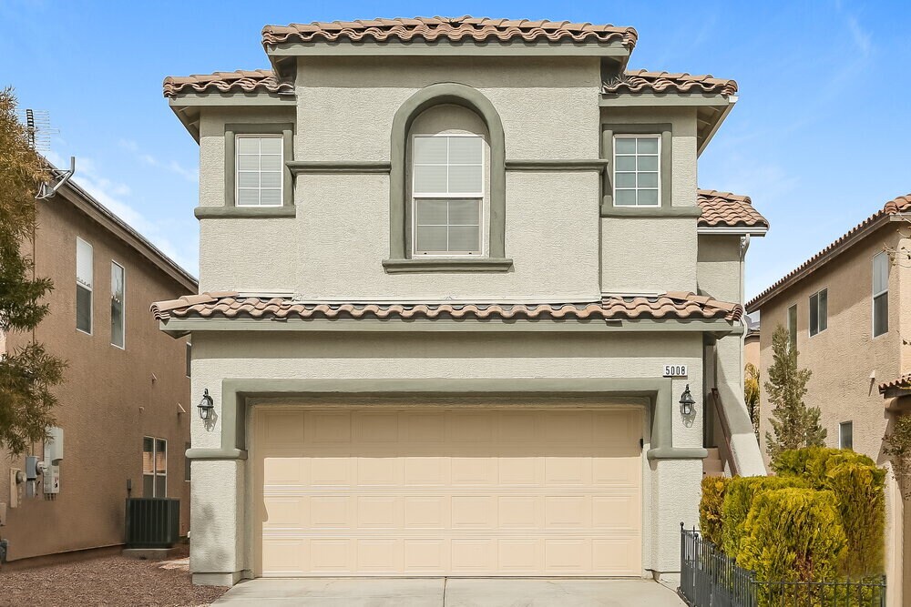 5008 Diamond Ranch Ave in Las Vegas, NV - Building Photo