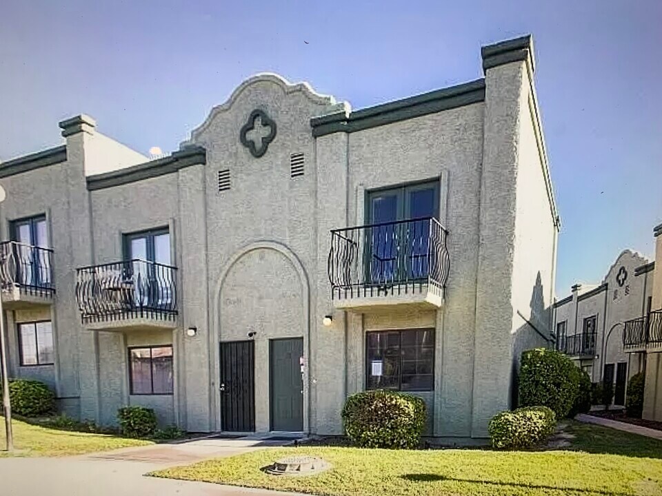 7095 Burcot Ave, Unit 78 in Las Vegas, NV - Building Photo