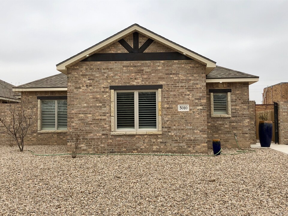 5014 56th St in Lubbock, TX - Building Photo