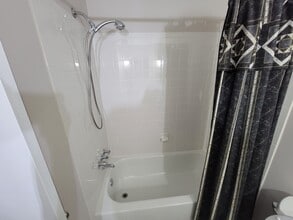 13140 Penndale Ln in Fairfax, VA - Building Photo - Building Photo