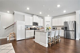 2622 Pearl Rdg Trce in Buford, GA - Building Photo - Building Photo