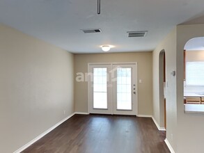 11123 Ballard Peak in San Antonio, TX - Building Photo - Building Photo