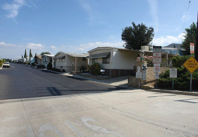 26 Ventu Park Rd in Newbury Park, CA - Building Photo - Building Photo