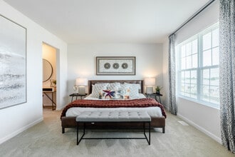 Orland Ridge Towns and Villas in Orland Park, IL - Building Photo - Interior Photo