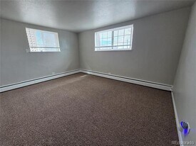 197 E Powers Ave in Littleton, CO - Building Photo